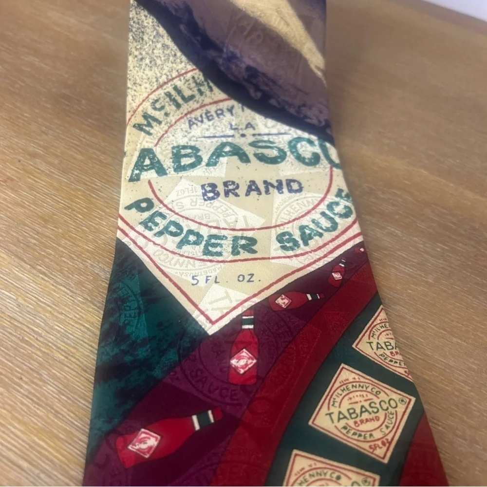 TABASCO HOT SAUCE SILK NECKTIE -  PEPPER SAUCE PATTERN 100% Silk